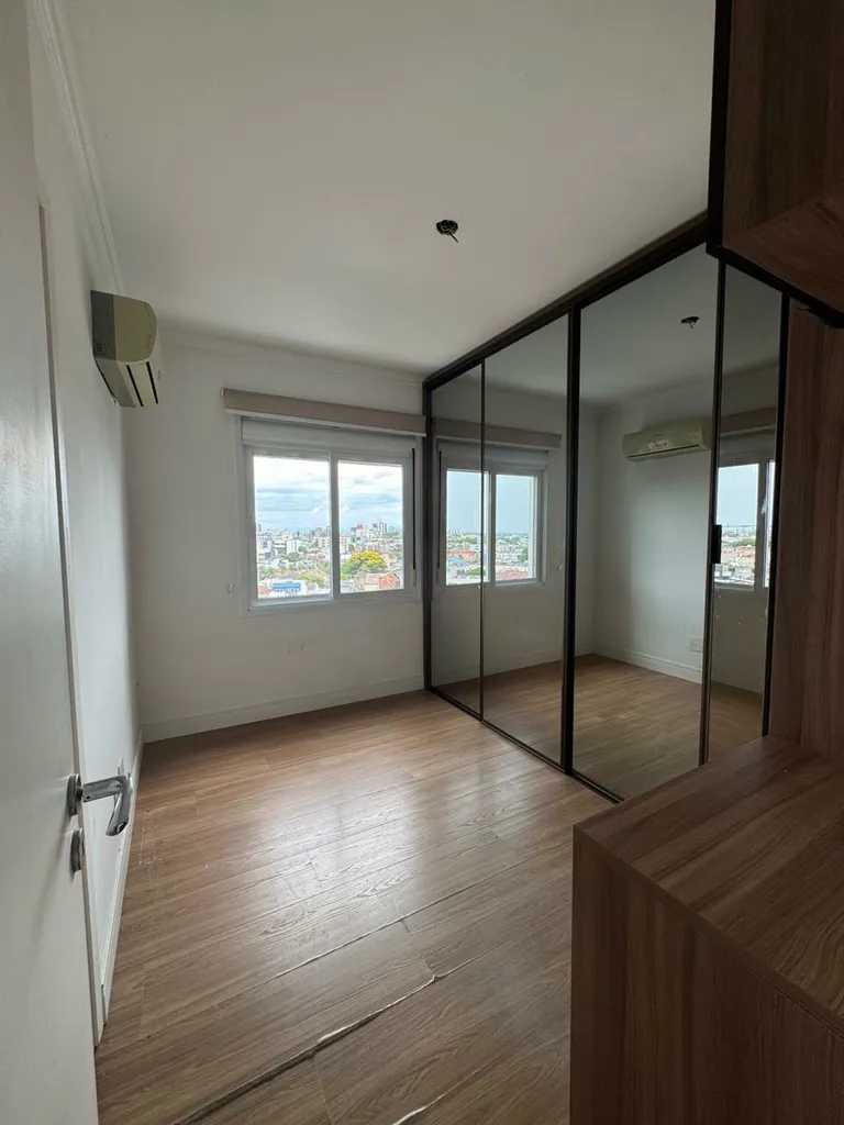 Apartamento para venda no bairro São João em Porto Alegre