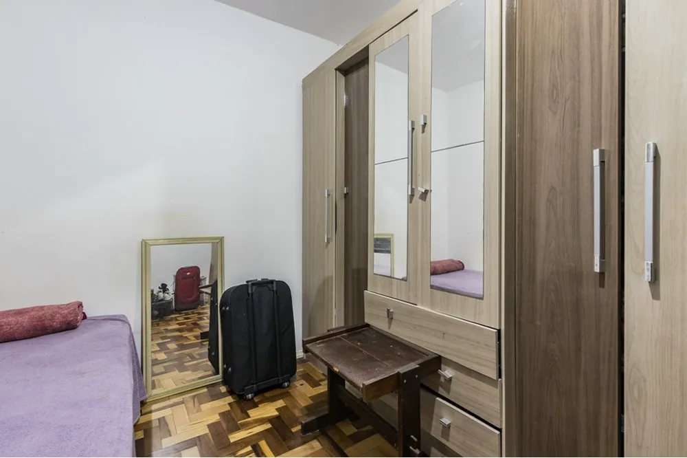 Apartamento para venda no bairro Vila Ipiranga em Porto Alegre