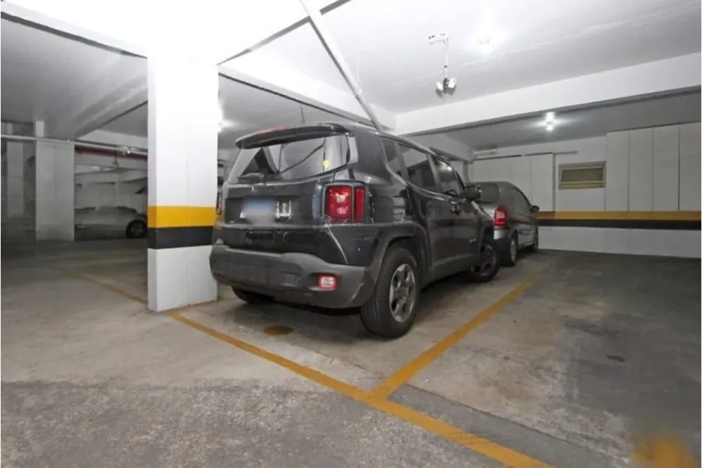 Apartamento para venda no bairro Vila Ipiranga em Porto Alegre