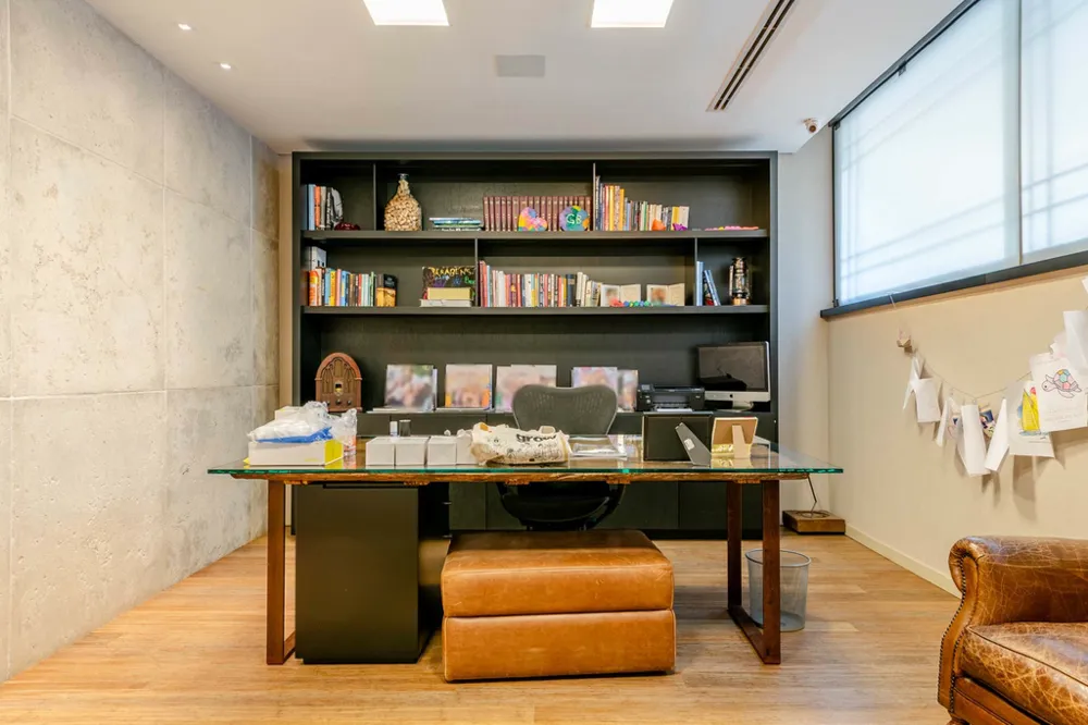 Apartamento para venda no bairro Três Figueiras em Porto Alegre