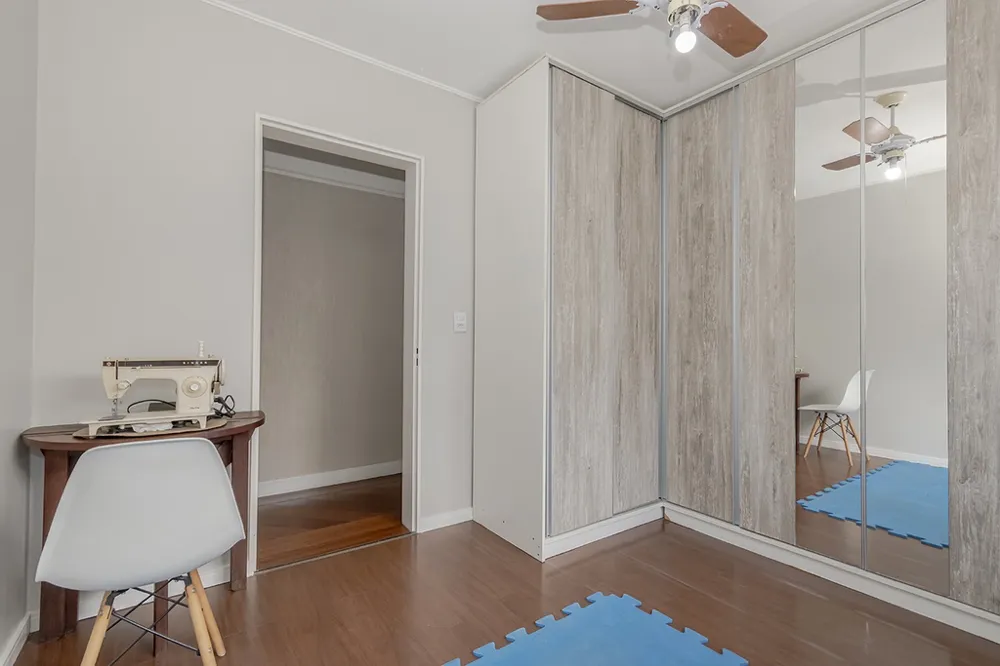 Casa para venda no bairro Jardim Itu em Porto Alegre