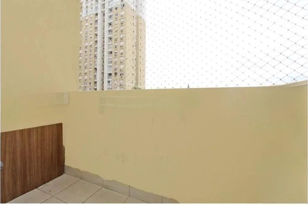 Apartamento para venda no bairro Vila Ipiranga em Porto Alegre