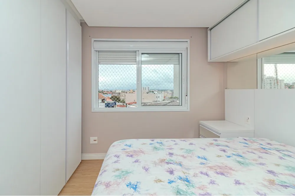 Apartamento para venda no bairro Passo da Areia em Porto Alegre
