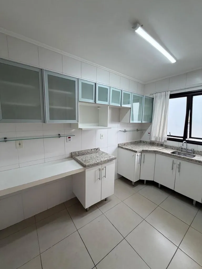 Apartamento para venda no bairro Santana em Porto Alegre