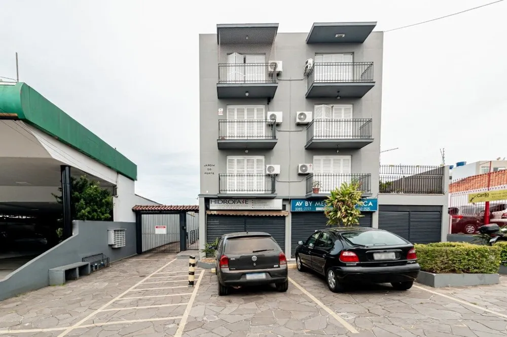 Apartamento para venda no bairro Vila Ipiranga em Porto Alegre