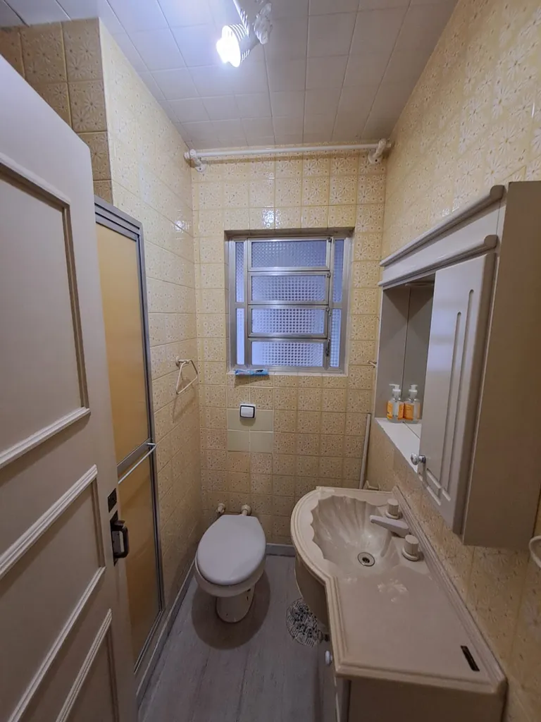 Apartamento para venda no bairro Centro Histórico em Porto Alegre
