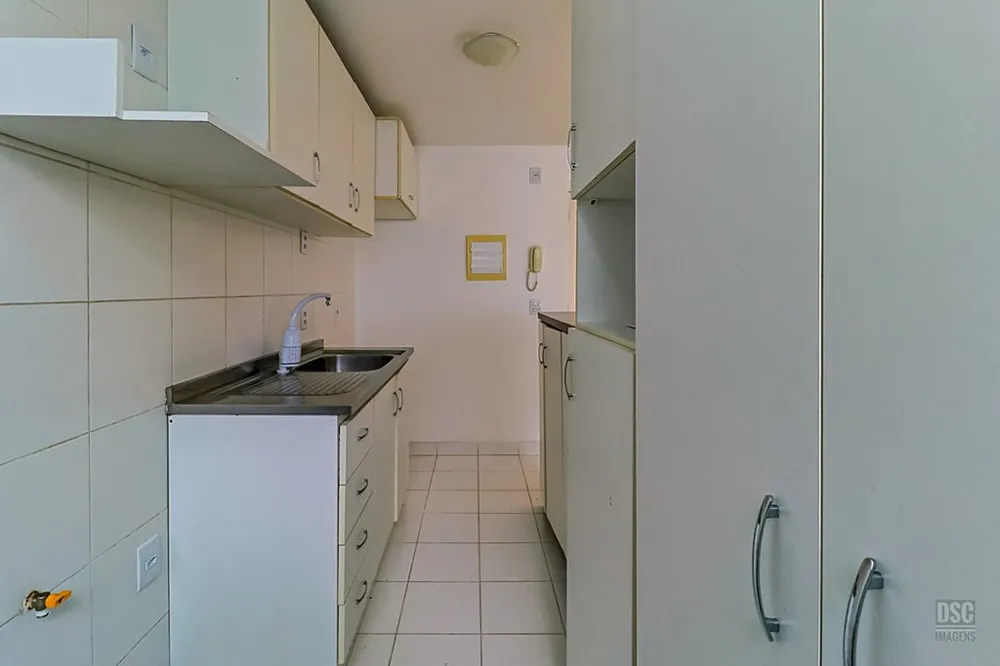 Apartamento para venda no bairro Vila Ipiranga em Porto Alegre