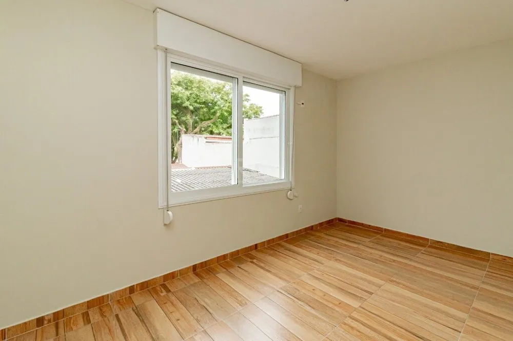Apartamento para venda no bairro Vila Ipiranga em Porto Alegre