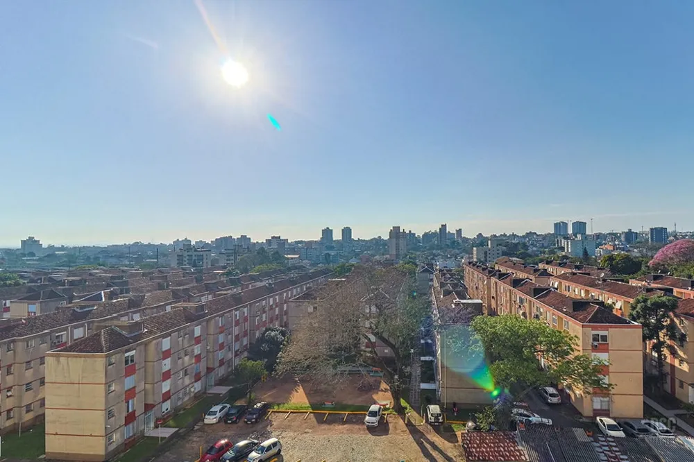 Apartamento para venda no bairro Vila Ipiranga em Porto Alegre
