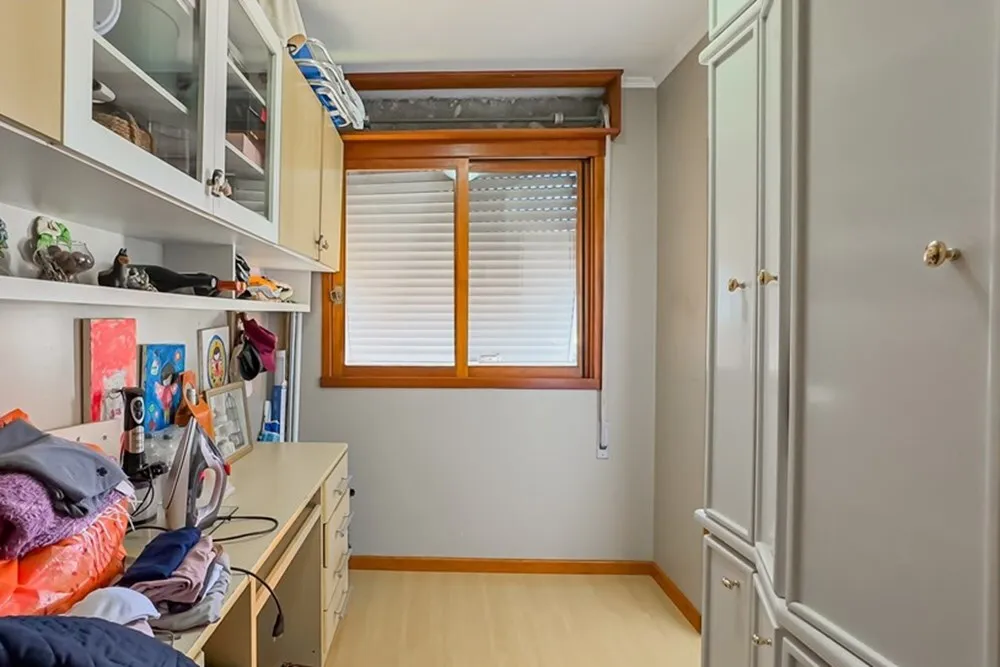 Apartamento para venda no bairro Jardim Lindóia em Porto Alegre