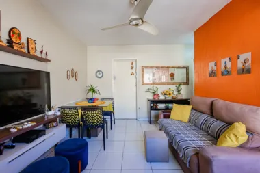 Apartamento para venda no bairro Vila Ipiranga em Porto Alegre