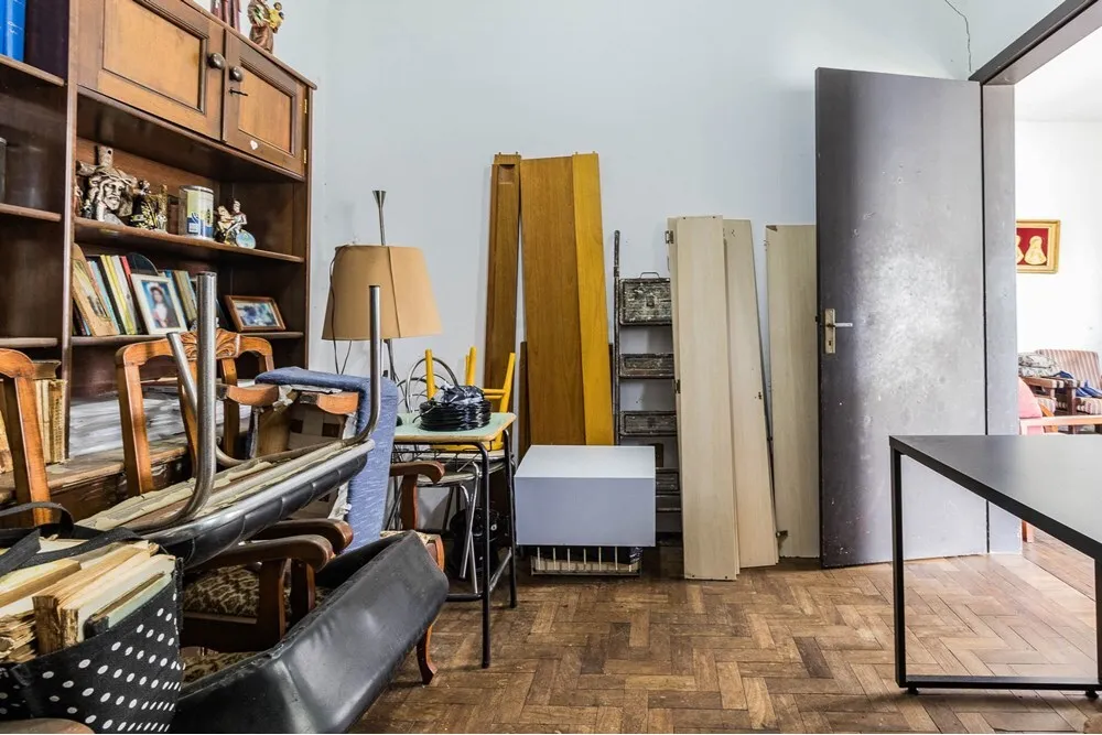 Casa para venda no bairro Partenon em Porto Alegre