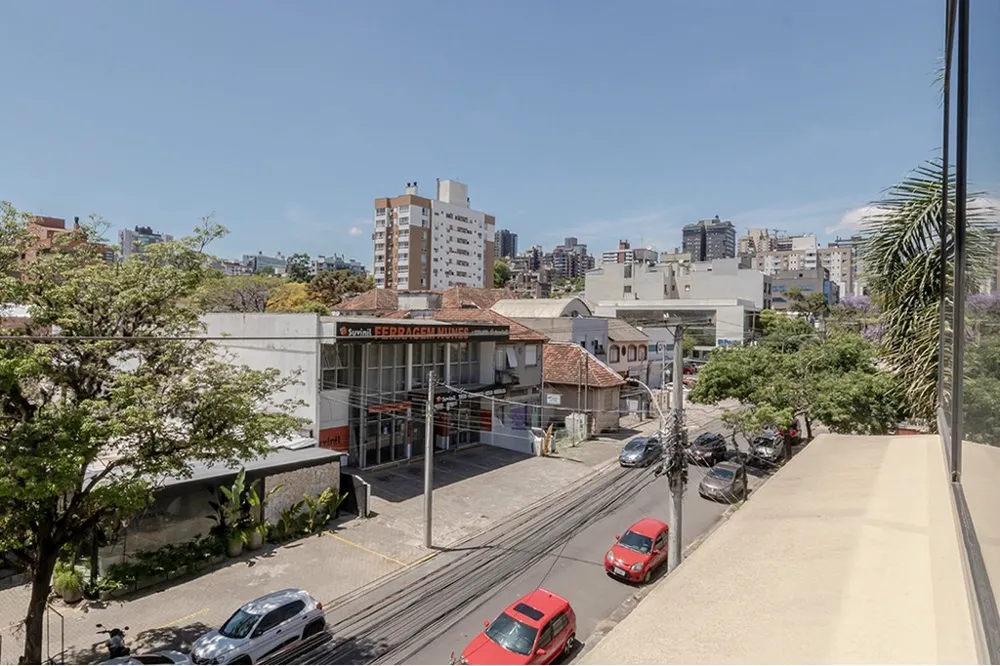 Sala para venda no bairro Auxiliadora em Porto Alegre