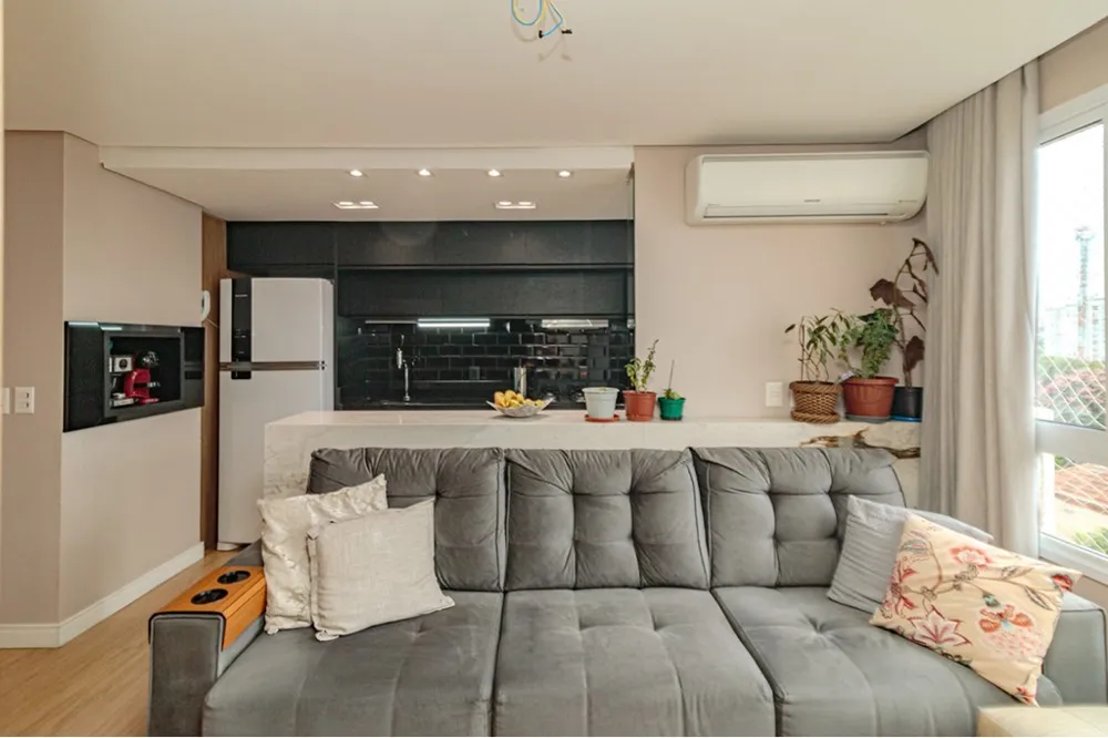 Apartamento para venda no bairro Passo da Areia em Porto Alegre