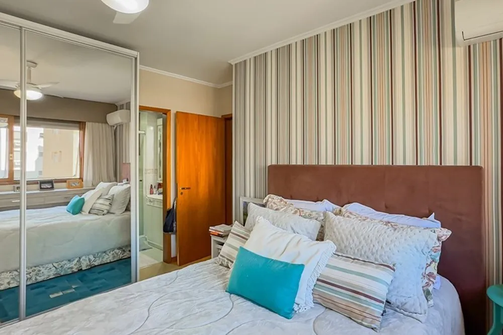 Apartamento para venda no bairro Jardim Lindóia em Porto Alegre