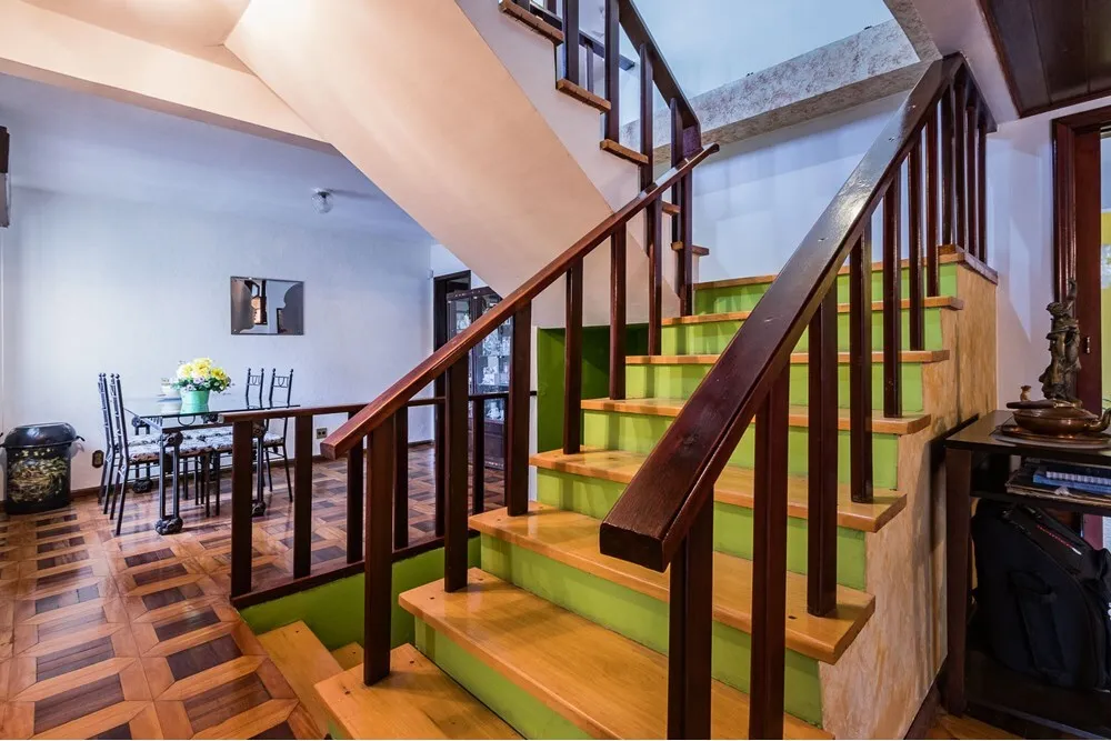 Casa para venda no bairro Vila Ipiranga em Porto Alegre