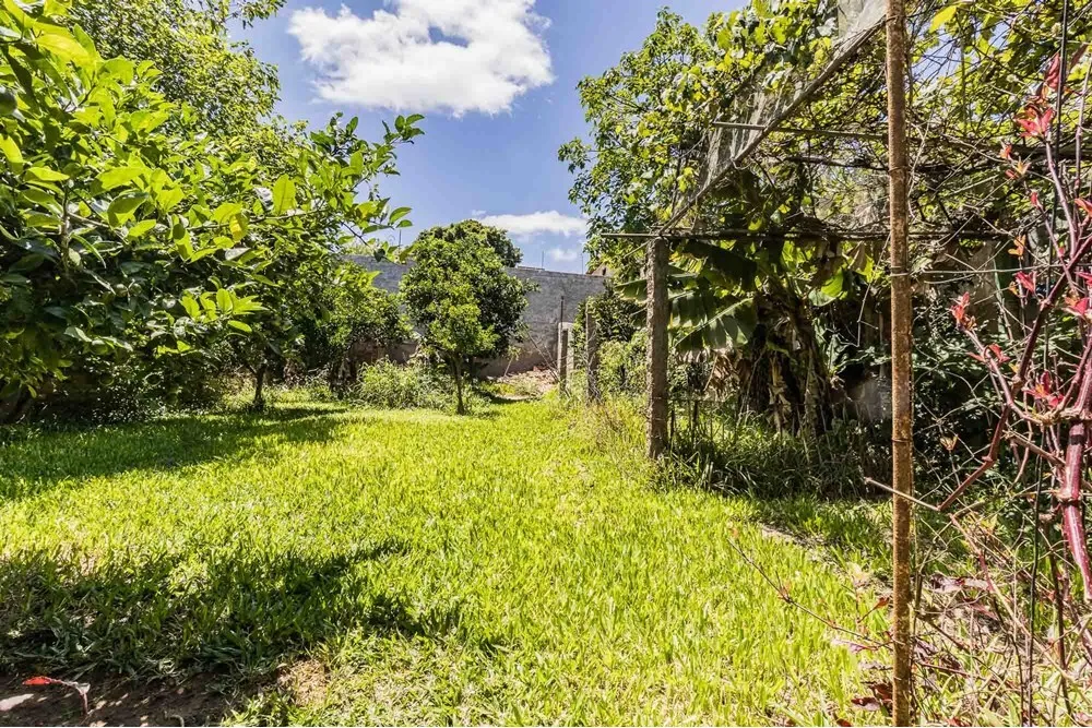 Casa para venda no bairro Partenon em Porto Alegre