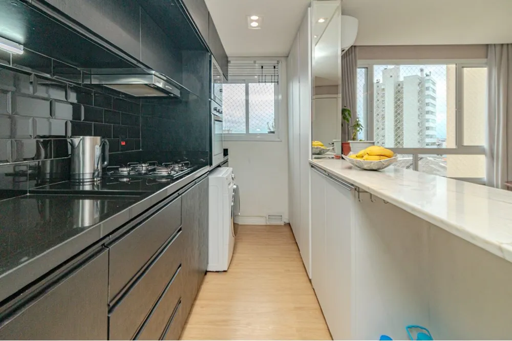 Apartamento para venda no bairro Passo da Areia em Porto Alegre