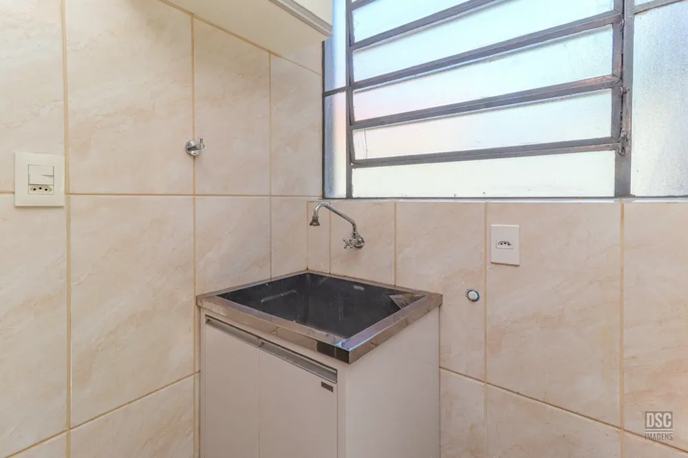 Casa para venda no bairro Vila Ipiranga em Porto Alegre
