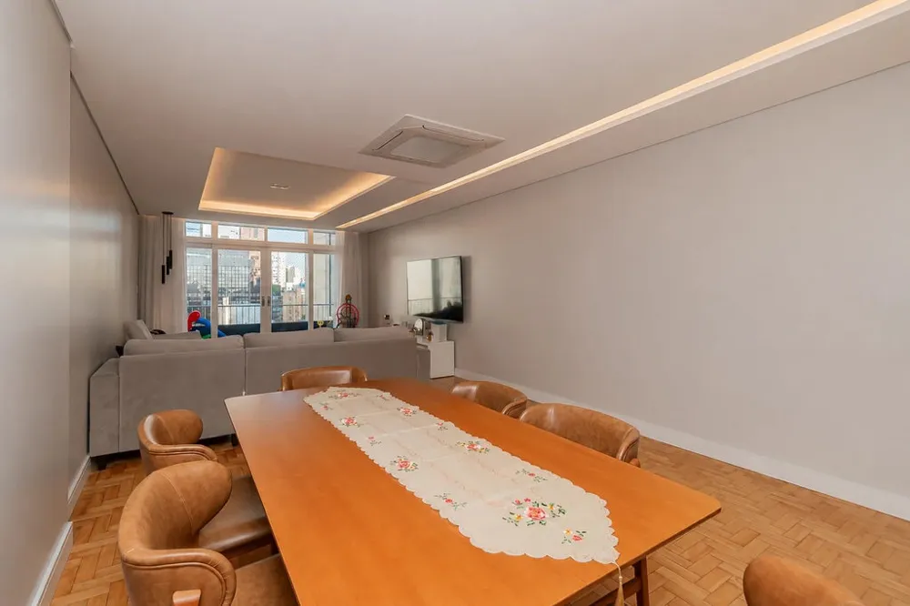 Apartamento para venda no bairro Centro Histórico em Porto Alegre