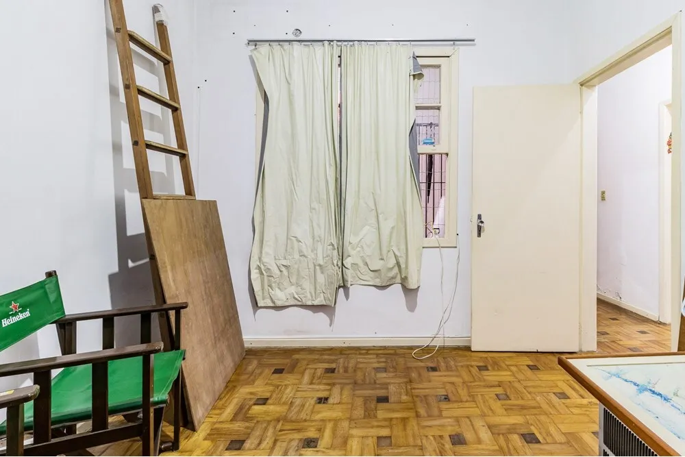 Casa para venda no bairro Partenon em Porto Alegre