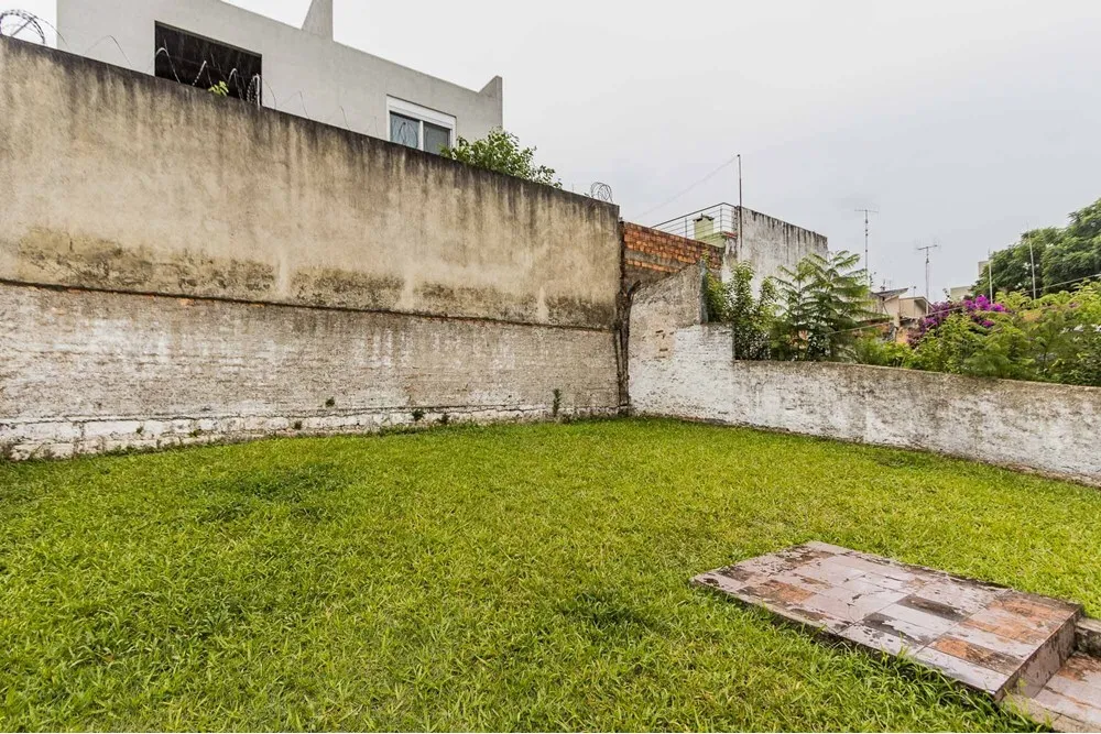 Casa para venda no bairro Vila Ipiranga em Porto Alegre
