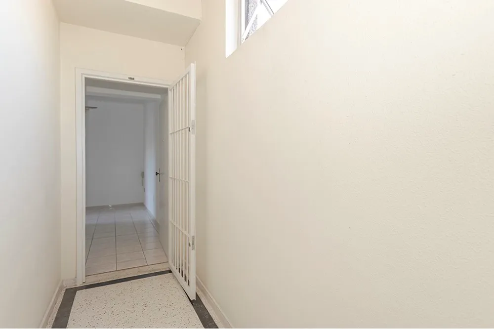 Sala para venda no bairro Auxiliadora em Porto Alegre
