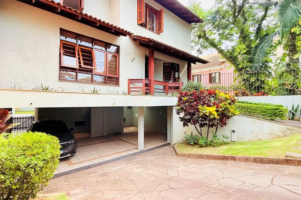 Casa para venda no bairro Teresópolis em Porto Alegre