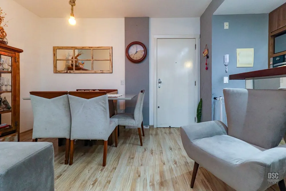 Apartamento para venda no bairro Vila Ipiranga em Porto Alegre
