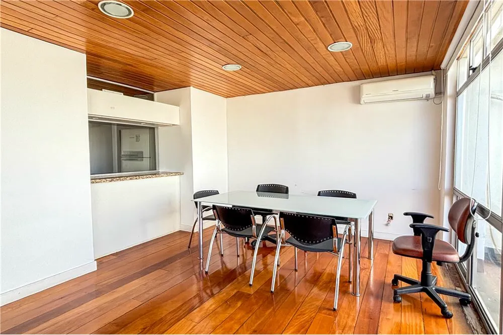 Sala para venda no bairro Centro Histórico em Porto Alegre