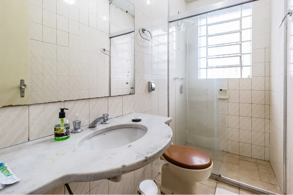 Casa para venda no bairro Partenon em Porto Alegre
