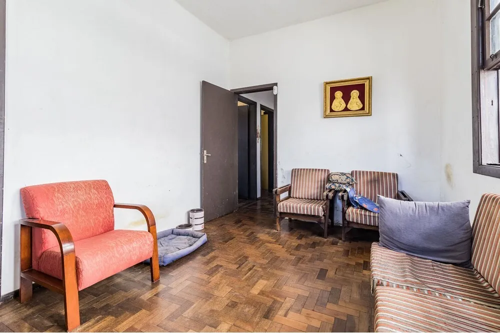 Casa para venda no bairro Partenon em Porto Alegre