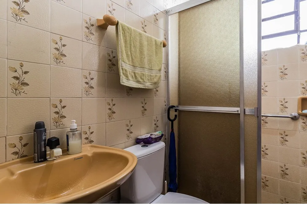 Casa para venda no bairro Partenon em Porto Alegre