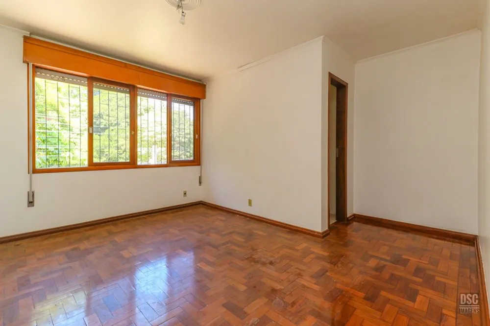 Casa para venda no bairro Vila Ipiranga em Porto Alegre