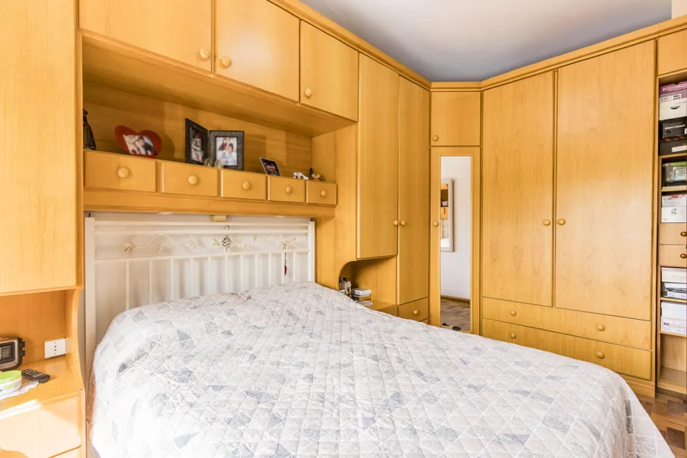 Apartamento para venda no bairro Azenha em Porto Alegre