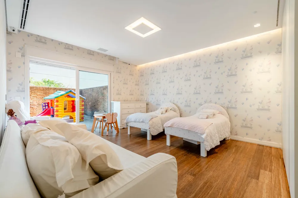 Apartamento para venda no bairro Três Figueiras em Porto Alegre