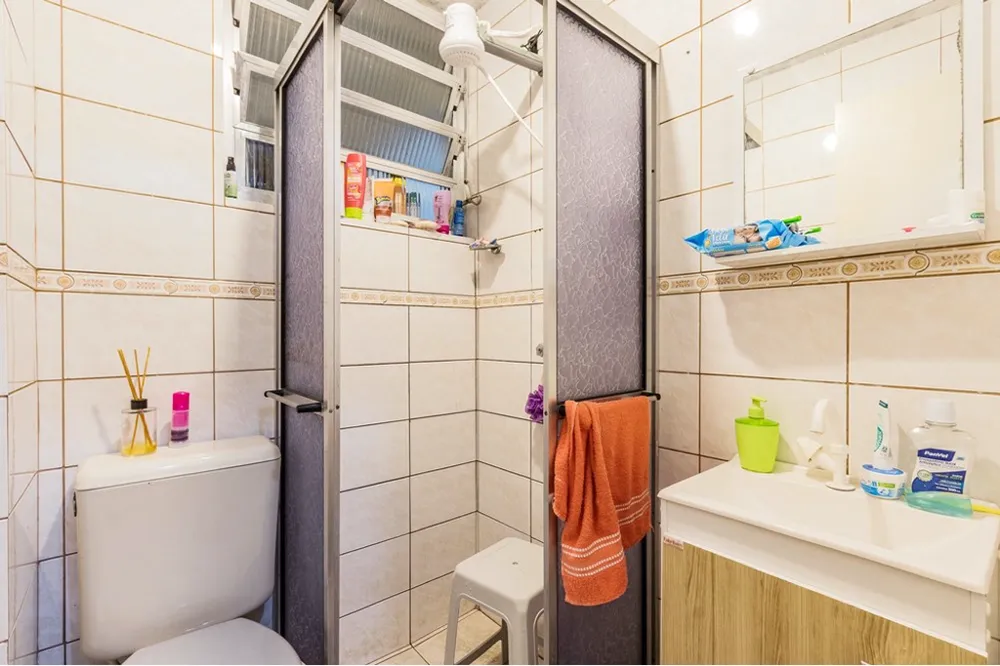 Apartamento para venda no bairro Vila Ipiranga em Porto Alegre