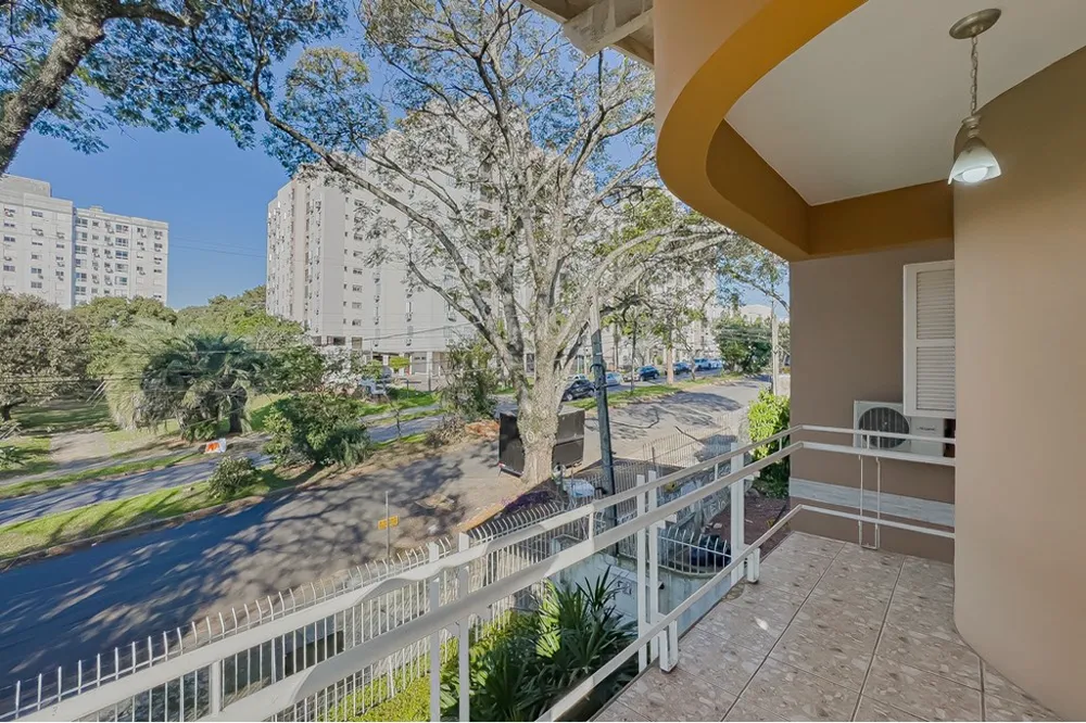 Casa para venda no bairro Sarandi em Porto Alegre