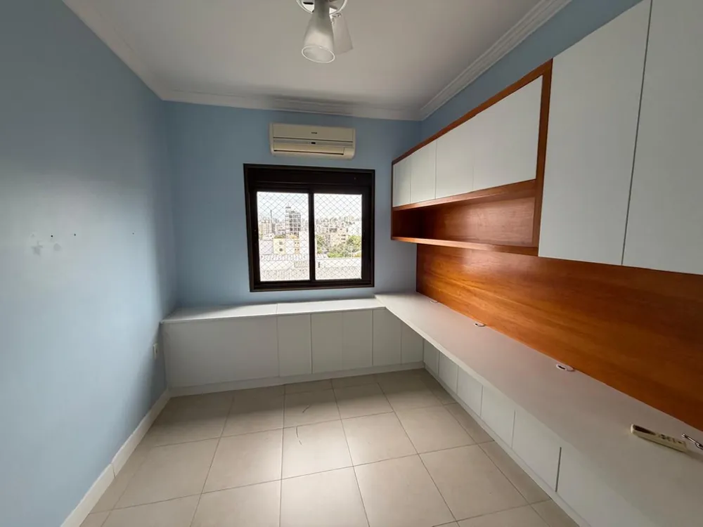 Apartamento para venda no bairro Santana em Porto Alegre