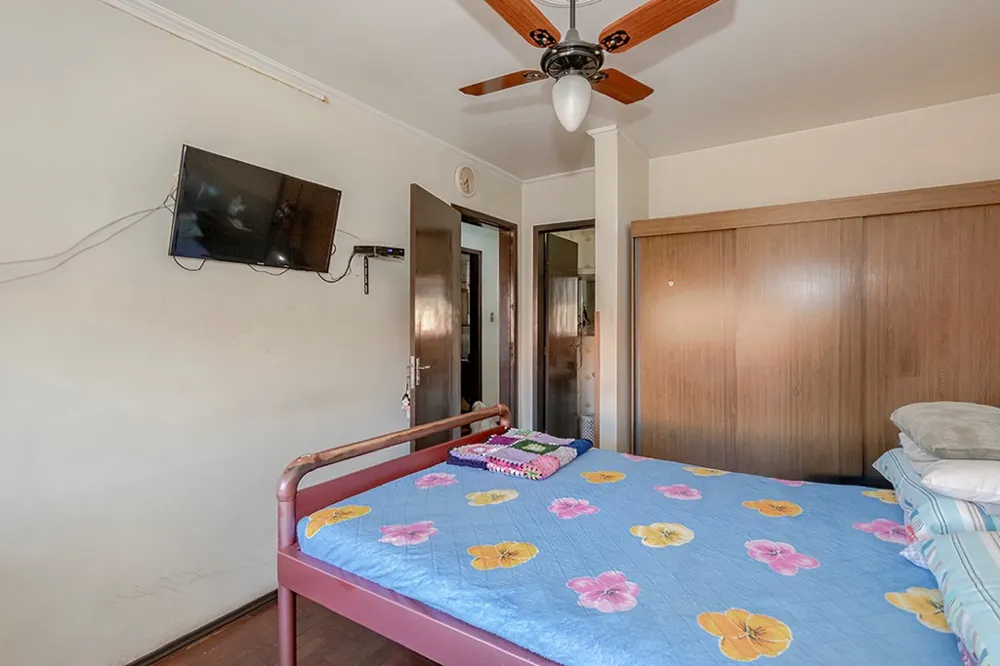 Casa para venda no bairro São Sebastião em Porto Alegre