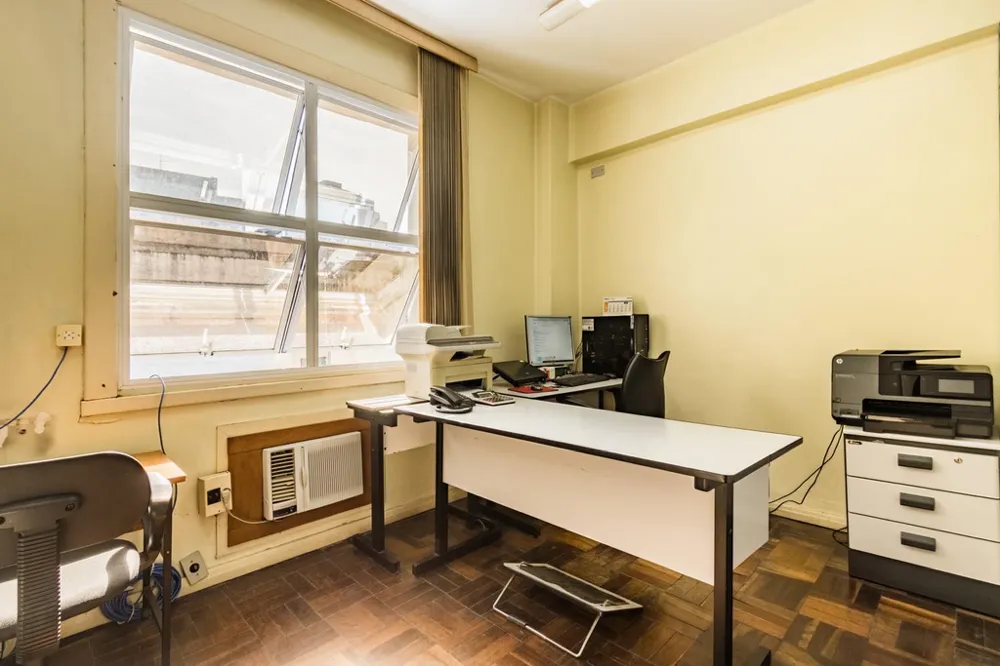 Sala para venda no bairro Centro Histórico em Porto Alegre