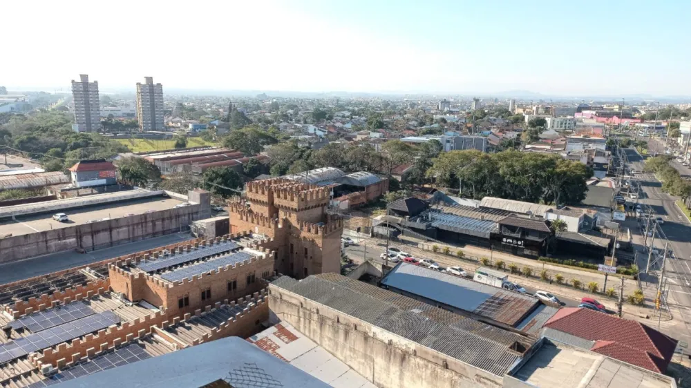 APARTAMENTO COM 3 DORMITÓRIOS E 2 VAGAS