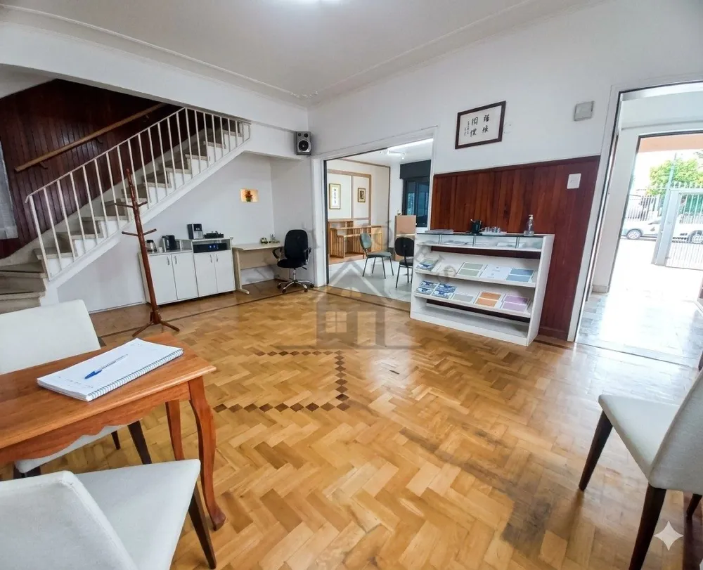 Casa 6 quartos para Venda no bairro Jardim São Pedro em Porto Alegre
