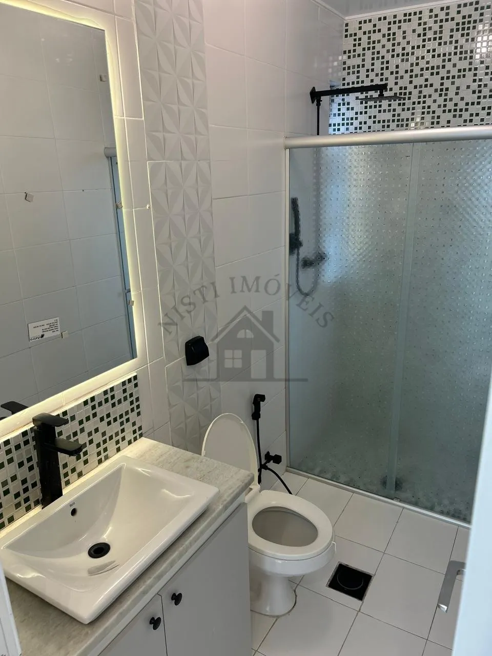 CASA 3 DORMITÓRIOS - GARAGEM 4 CARROS - JARDIM LINDÓIA - PORTO ALEGRE/RS