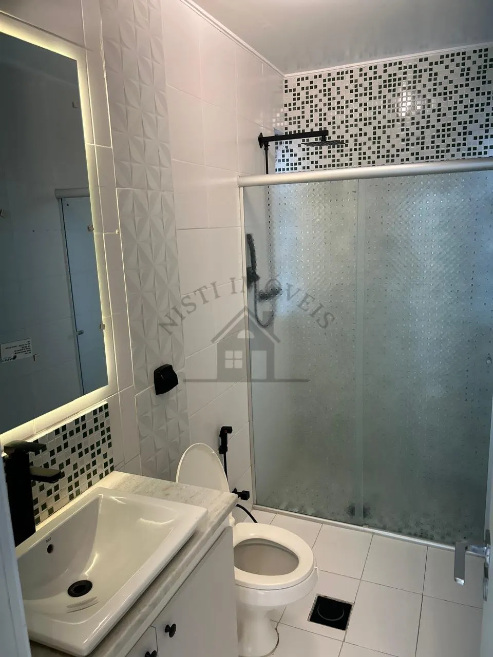 CASA 3 DORMITÓRIOS - GARAGEM 4 CARROS - JARDIM LINDÓIA - PORTO ALEGRE/RS