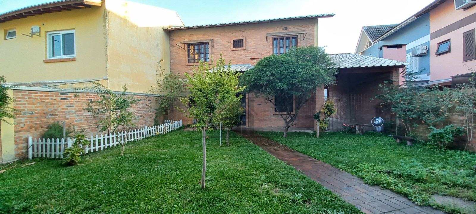 Casa 4 quartos para Venda no bairro Ipanema em Porto Alegre