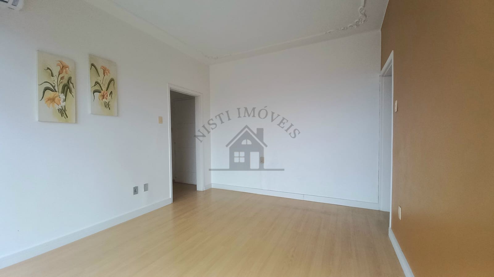 Apartamento 2 quartos para Venda no bairro São Geraldo em Porto Alegre