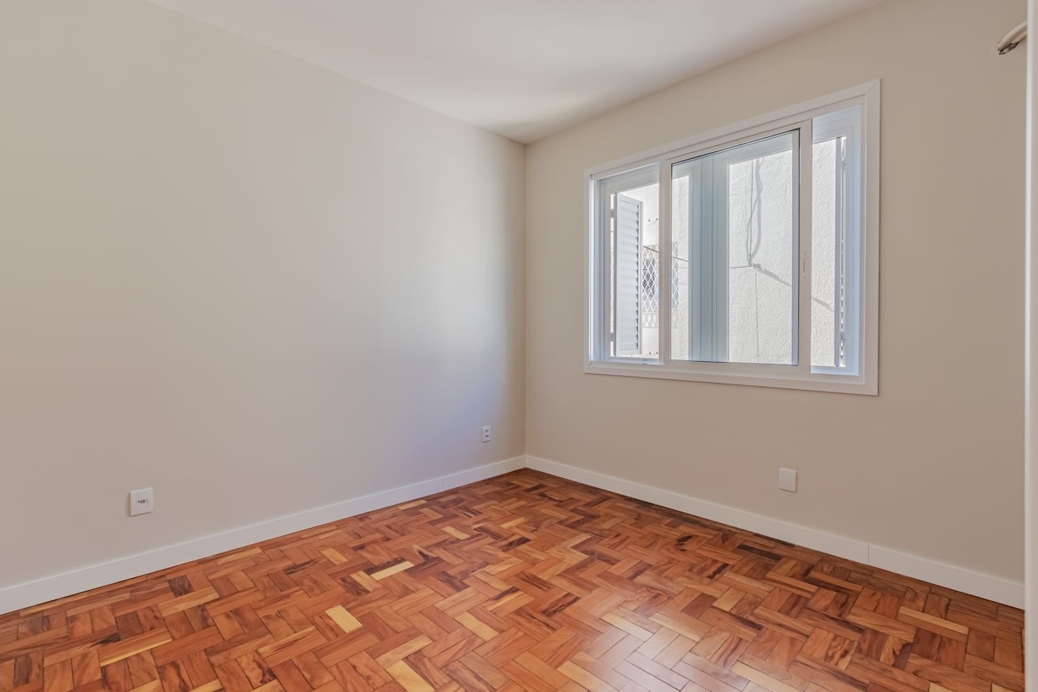 Apartamento 2 quartos para Venda no bairro SÃO GERALDO em Porto Alegre