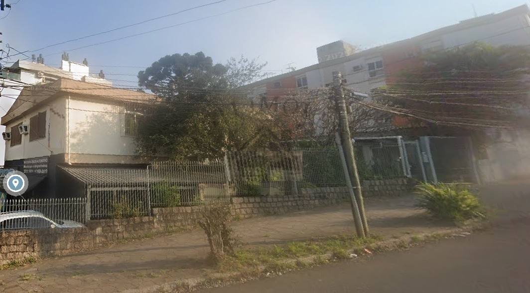 Casa 4 quartos para Venda no bairro Cristo Redentor em Porto Alegre