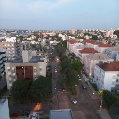 Apartamento 3 quartos para Venda no bairro Jardim Lindóia em Porto Alegre